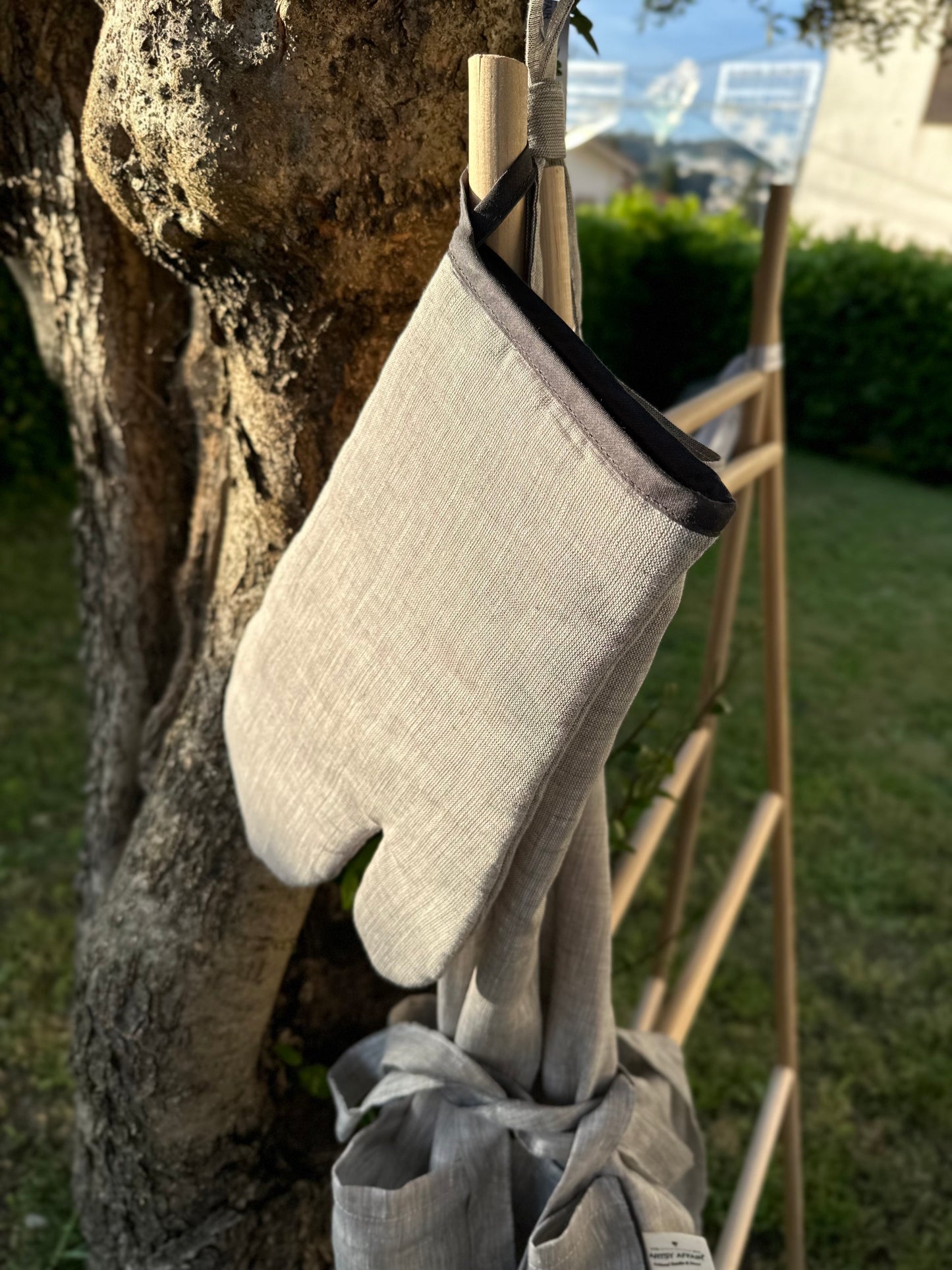 Linen Apron and Glove Set, Various Colors